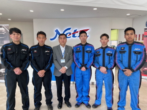 マイネ鹿嶋整備スタッフ