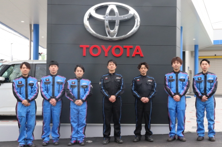 マイネ石岡整備スタッフ