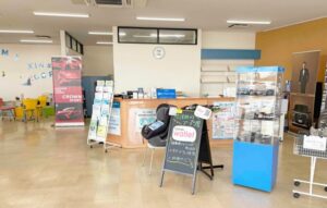マイネ神栖店内