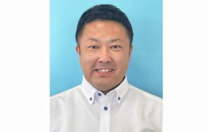 マイネ学園店長